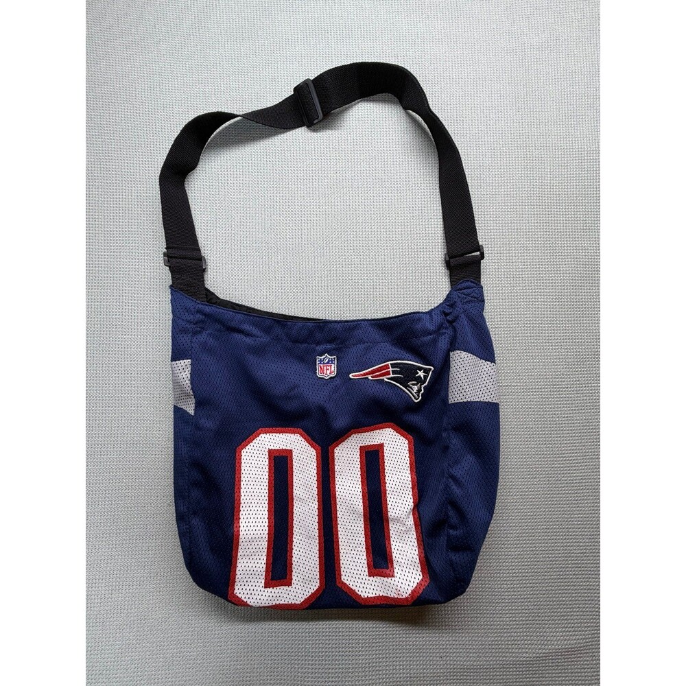 Pro-Fan-Ity by Littleearth NFL New England Patriots
Sports Jersey Tote